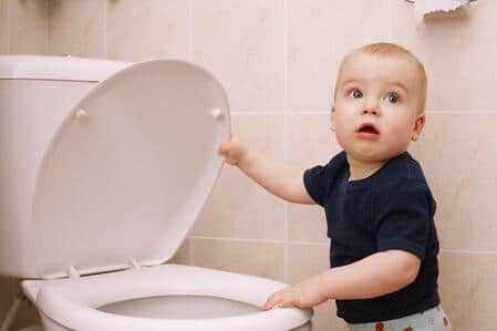 toddler opening toilet lid