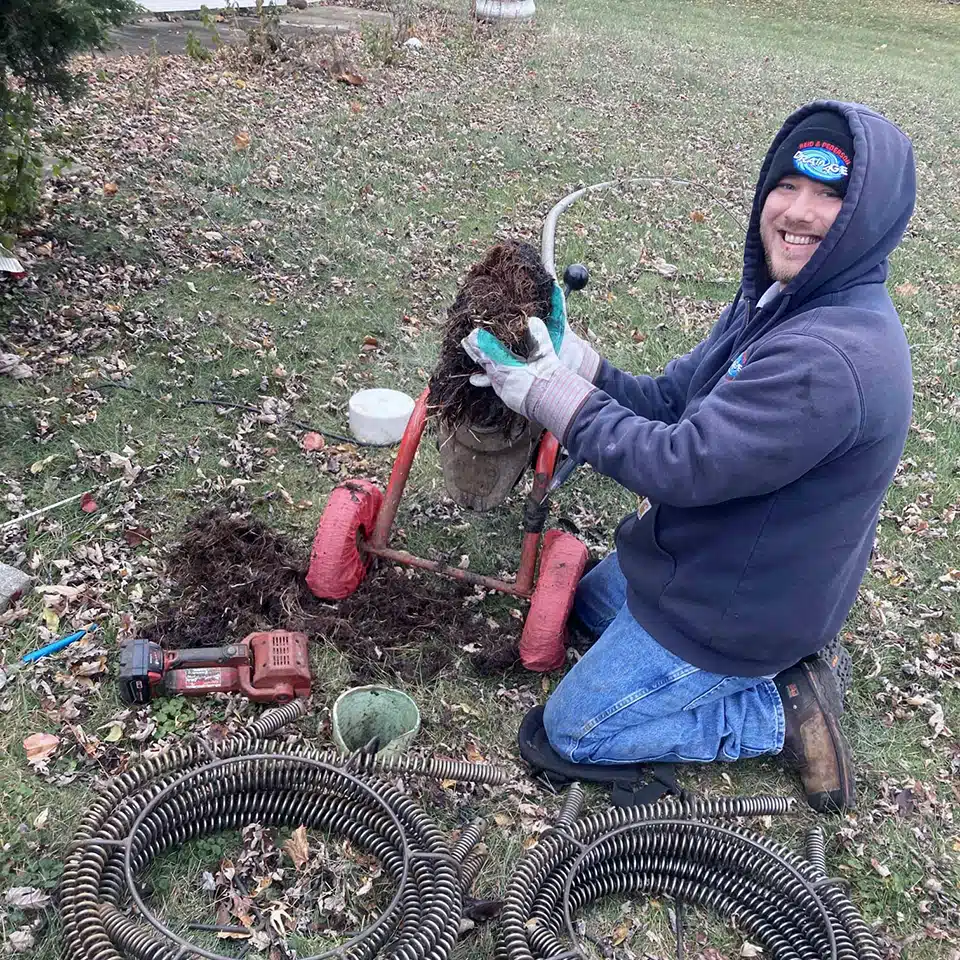 Reid & pederson tech working on sewer in Crete, IL.